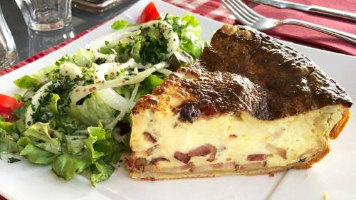 Comida en o cerca de esta posada u hostería