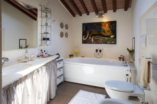 Een badkamer bij Villa Giovannino