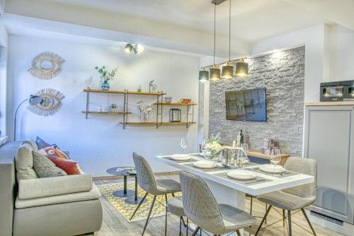 Su Casa - at Kastela OldTown