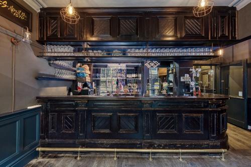Ο χώρος του lounge ή του μπαρ στο Guy Fawkes Inn