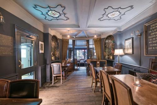 Χώρος καθιστικού στο Guy Fawkes Inn