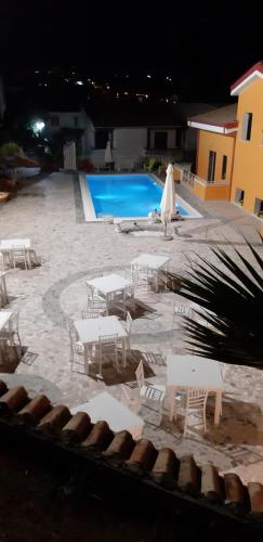 Gallery image of Le Quattro Rose in Diamante