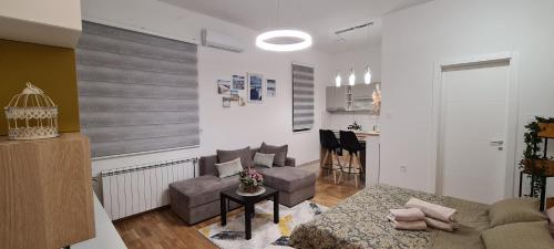 Χώρος καθιστικού στο Apartman Delena