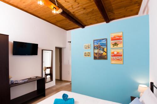 M & E Kissamos sea view house