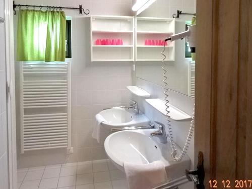 Kúpeľňa v ubytovaní Apartment Sonnleitn/Nassfeld