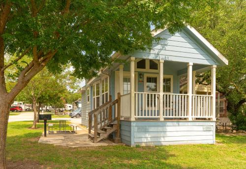 Φωτογραφία από το άλμπουμ του Sun Outdoors Lake Travis σε Hudson Bend