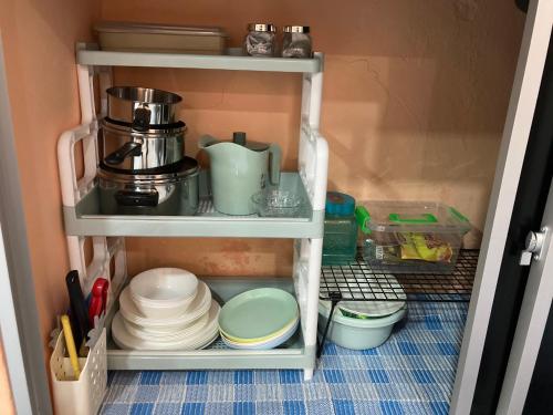 Cucina o angolo cottura di FAHANAZ RESIDENCE
