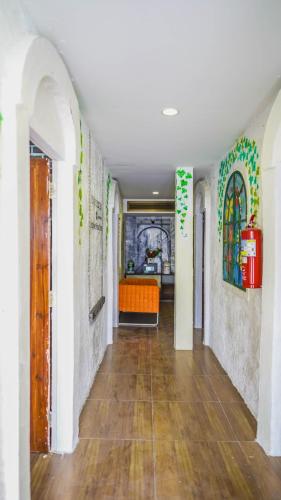 Μια τηλεόραση ή/και κέντρο ψυχαγωγίας στο RoomQuest Amphawa Vaylasamran