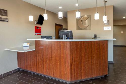 Фотография из галереи Comfort Inn & Suites Alameda at Albuquerque Balloon Fiesta Park в Альбукерке