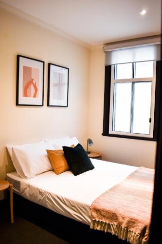 The Sherwood Hotelにあるベッド