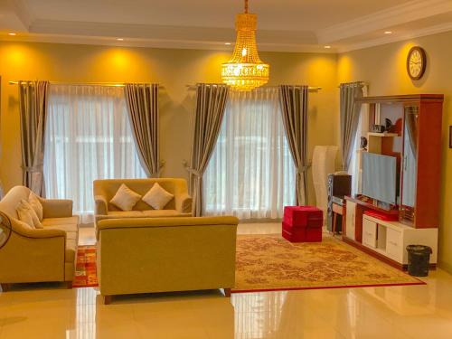 Posezení v ubytování Al Andalus Resort Puncak