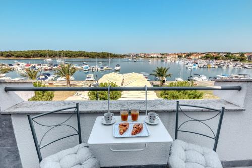 Penthouse Zola with private parking