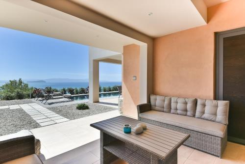 Luxury Villa Mystique with Amazing Seaview