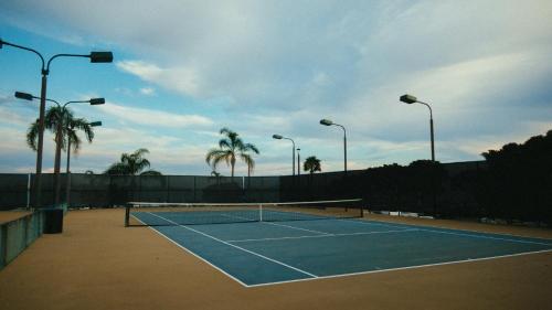 Facilități de tenis și/sau squash la sau în apropiere de Casa 'Zia Lucia' in Demetra Village, Policoro