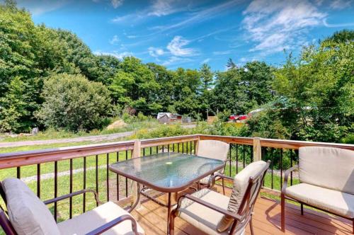 Gallery image of Charming Jacuzzi-Suite - Walk to Parsons Beach! in Kennebunk