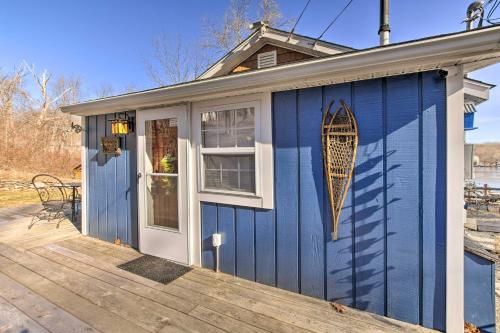 Cozy Lakefront Cottage with Fire Pit, Grill and Views!