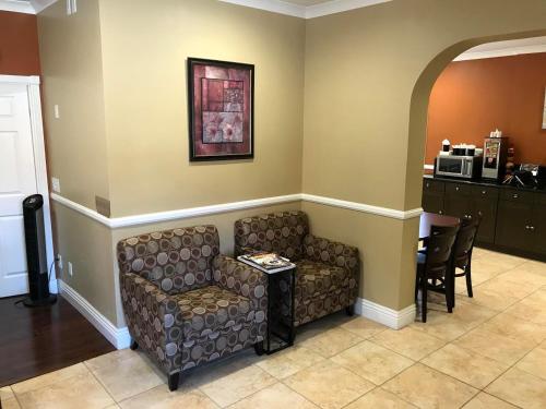 Zona de estar de Ramada by Wyndham San Diego Poway Miramar