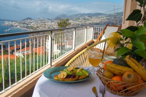 Gallery image of Villa Reis Sao Goncalo in Funchal