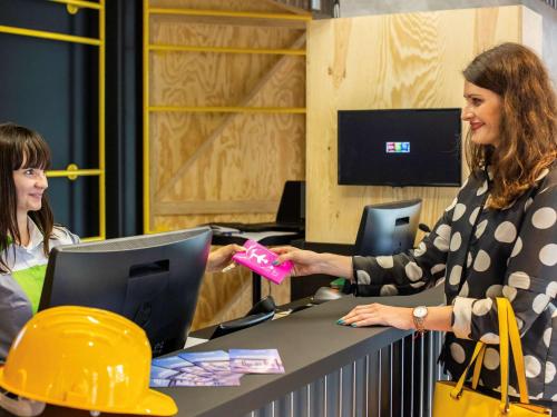 Clientes alojados en ibis Styles Bucharest Erbas