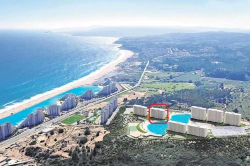 an aerial view of the beach and the ocean at DEPTO LAGUNA BAHIA MARINA in Algarrobo