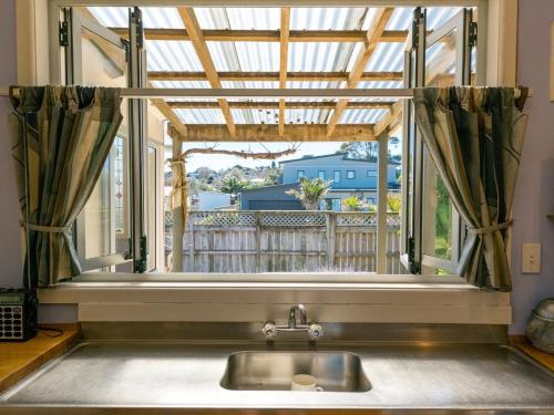 Φωτογραφία από το άλμπουμ του Moa Bach - Blackpool Holiday Home σε Oneroa