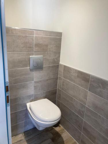 Photo de la galerie de l'établissement studio meublé du bourg, à Puymiclan