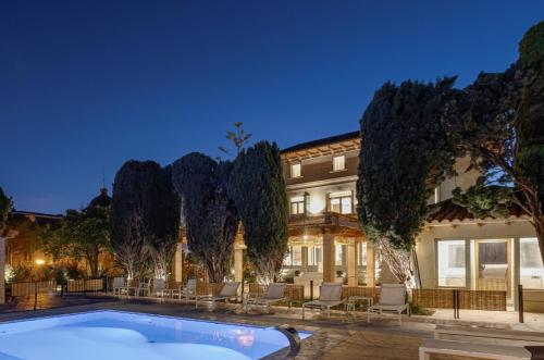 Hotel Boutique Mirlo Barcelona photo 26