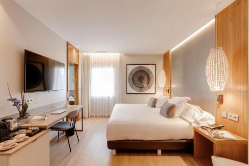 Hotel Boutique Mirlo Barcelona photo 32