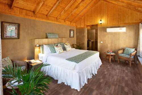 Imagen de la galería de Suryavilas Luxury Resort & Spa, en Kasauli