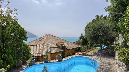 CASA RUE' 6, Emma Villas