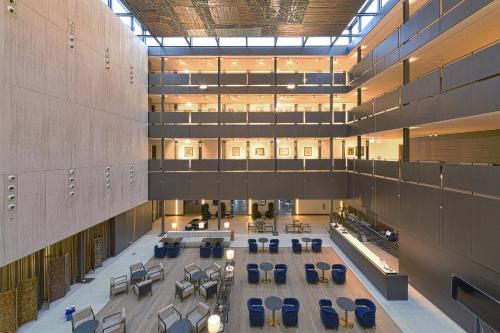 an overhead view of a building with tables and chairs at Parador de Turismo de León in León