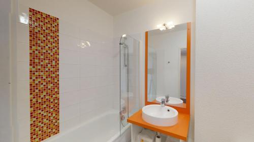 Koupelna v ubytování Alezan Hôtel & Résidence