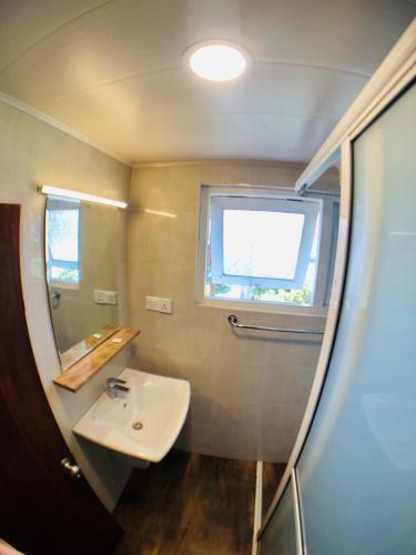 Salle de bains dans l'établissement Pigeons Nest