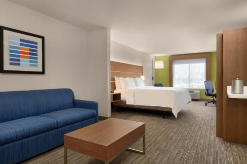 Foto da galeria de Holiday Inn Express Hotel & Suites Merced, an IHG Hotel em Merced