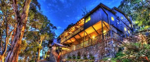 Karas 6 Thredbo Village picture