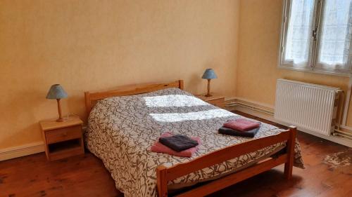 Postel nebo postele na pokoji v ubytování Domaine d'Herminis - Gîte de Dame Carcas