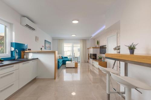 Nhà bếp/bếp nhỏ tại Tarari Luxury Apartment
