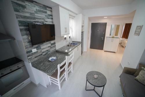 Gallery image of City Glow Apartments in Sarandë
