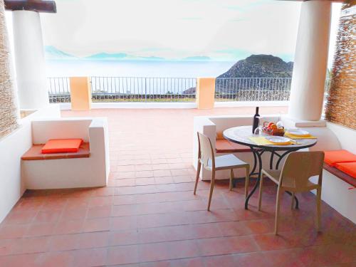 Fotografie z fotogalerie ubytování Residence Gregory Filicudi v destinaci Filicudi