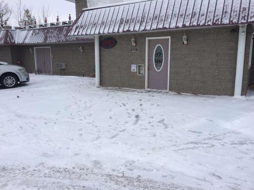 Custom Stay Thief River Falls – Photos 2