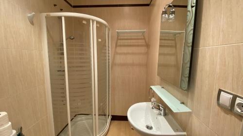 Ένα μπάνιο στο INSIDEHOME Valladolid Centro -Hab con baño privado en el centro y OPCION DE PARKING-