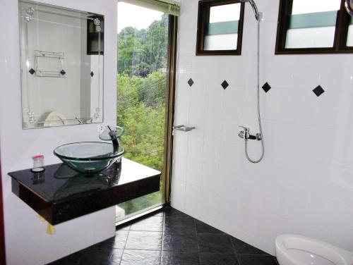 Phòng tắm tại Mountain Seaview Luxury Apartments