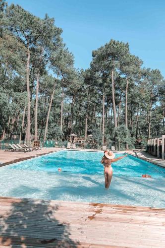 Green Resort — Swimming pool