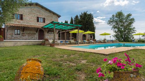 La alberca dentro o cerca de Podere Calcheto 14, Emma Villas
