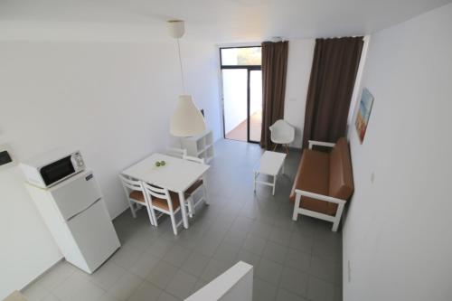Η κουζίνα ή μικρή κουζίνα στο Lantiana Napa Aparthotel 