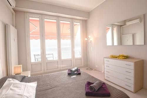 Gallery image of Wonderful Apartment on Sea in Nice