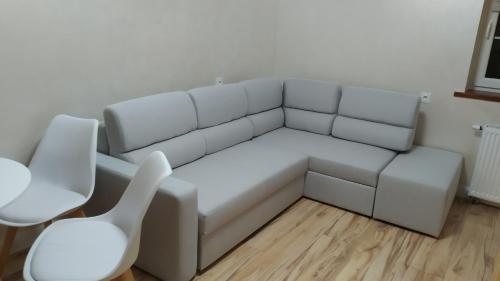 Posezení v ubytování Apartamenty U Iwony Centrum miasta blisko Parku Zdrojowego