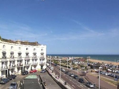 a view of a building and a street with cars at Moray Hastings in Hastings