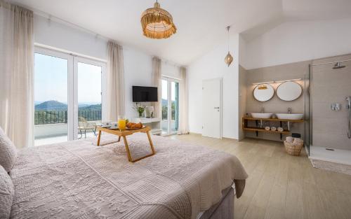 Ένα ή περισσότερα κρεβάτια σε δωμάτιο στο Motovun view villa