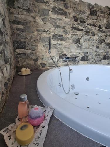 Oasis oculto con jacuzzi privado - Dos Torres Erebor, El ...